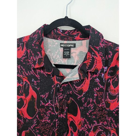 Hot Topic Button Up Shirt Men Size M Skulls Allover Print Emo Grunge Goth Woven - Picture 6 of 8